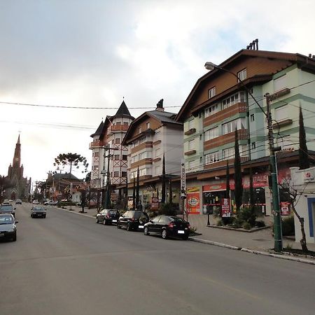 Lindo Apartamento No Centro De Canela Bagian luar foto