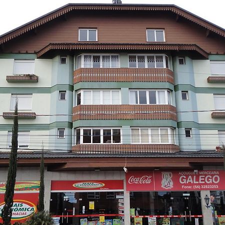 Lindo Apartamento No Centro De Canela Bagian luar foto