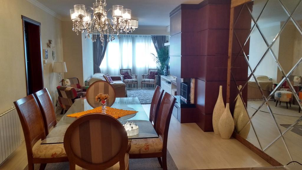 Lindo Apartamento No Centro De Canela Bagian luar foto