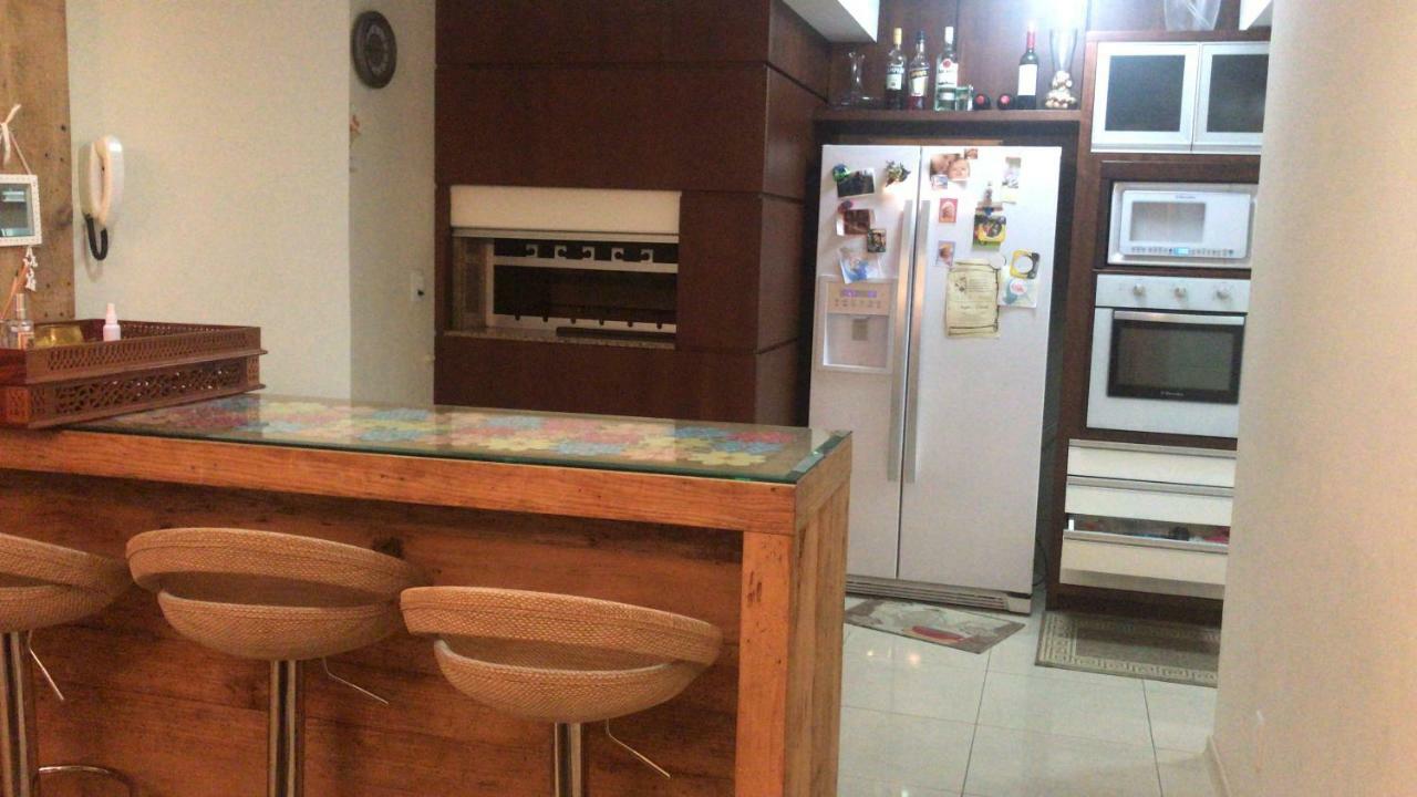 Lindo Apartamento No Centro De Canela Bagian luar foto